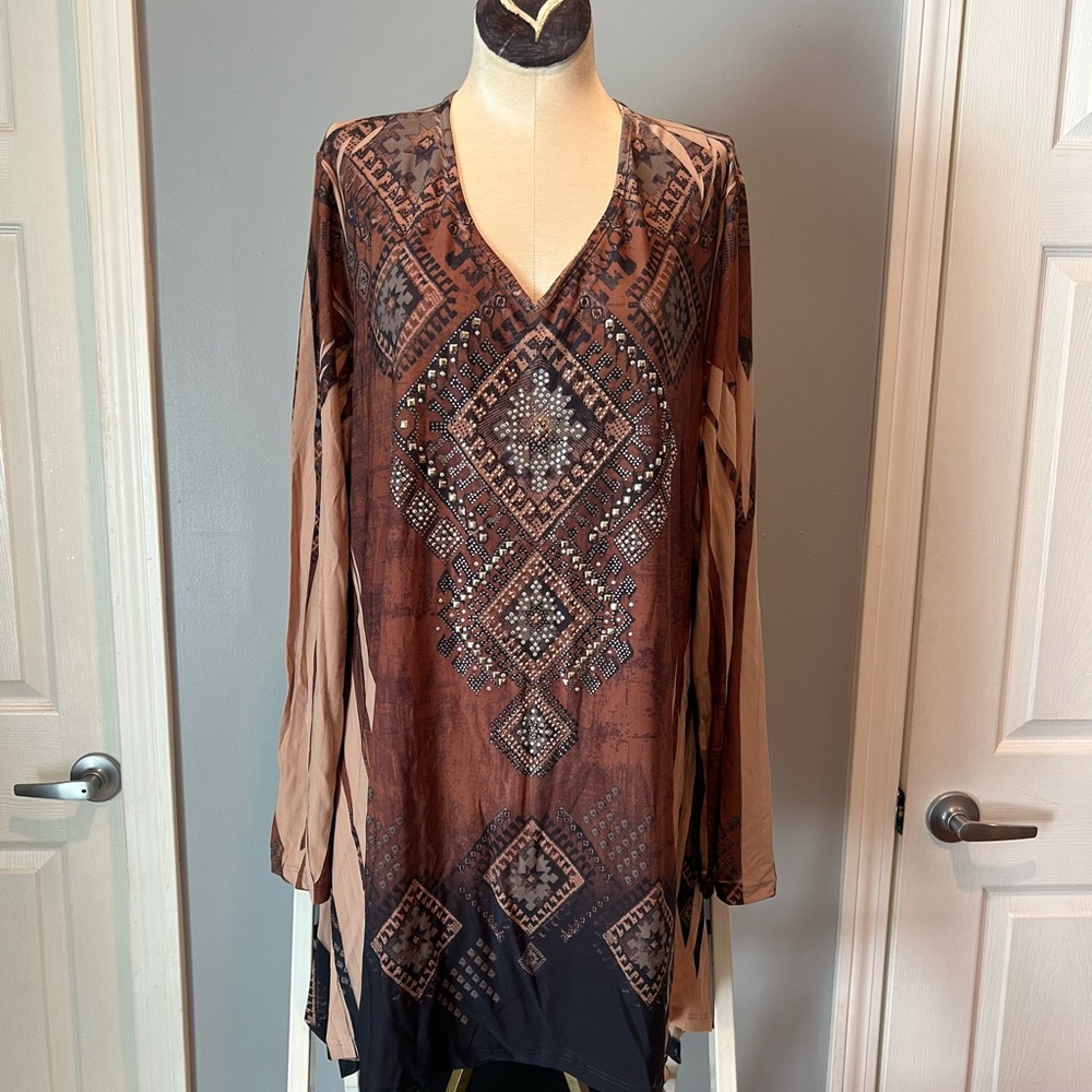 Mountain Spirit tunic top